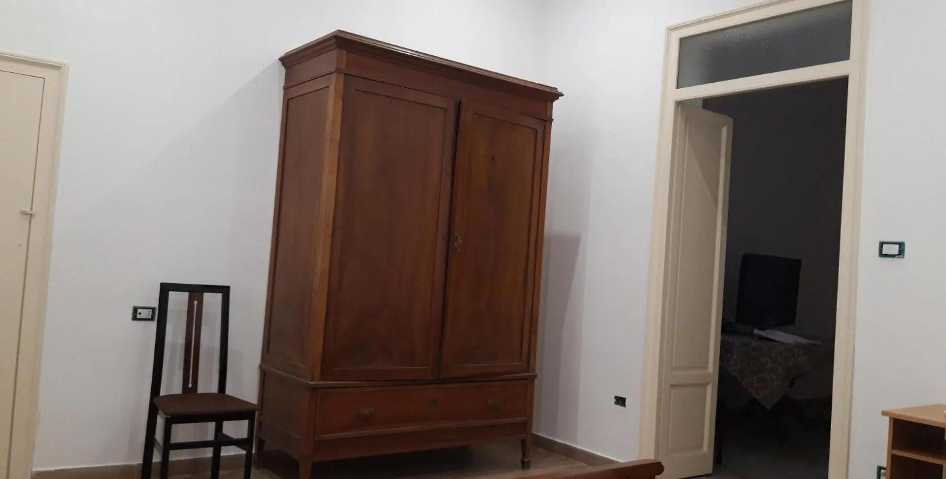 Casa Mortillaro Palermo 0*,
